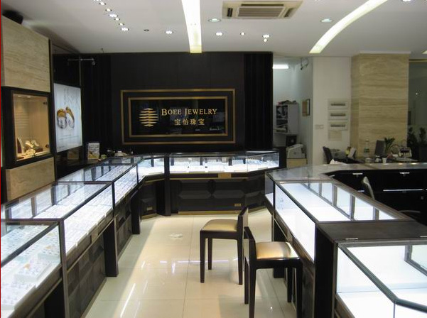 珠宝展示柜实体店